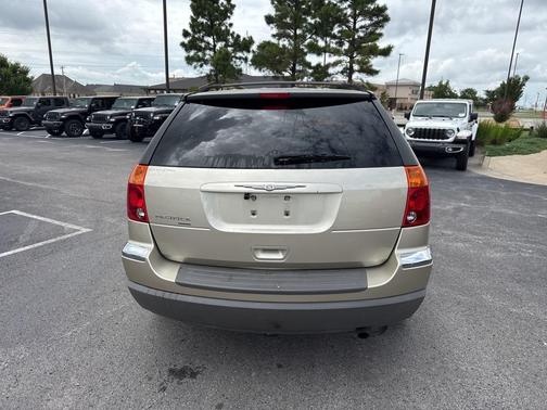 2005 Chrysler Pacifica Touring