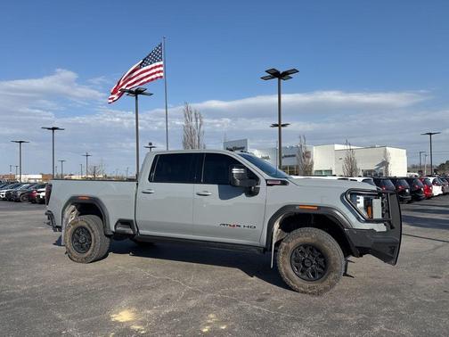 2024 GMC Sierra 2500 AT4X