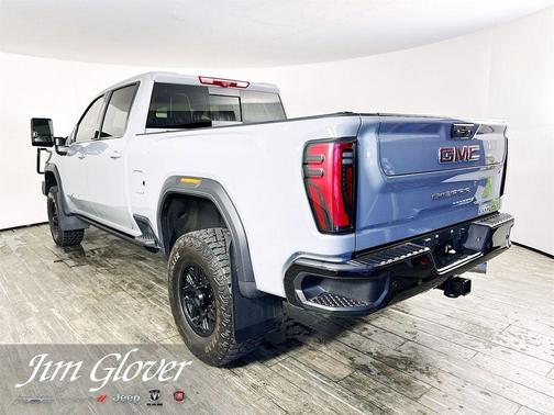 Gray 2024 GMC Sierra 2500 AT4X