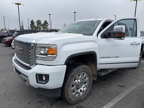 2015 GMC Sierra 2500 Denali