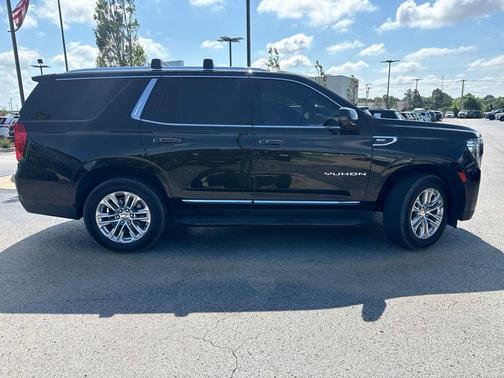 Onyx Black 2022 GMC Yukon SLT