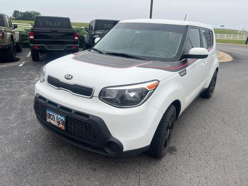 2016 Kia Soul Base