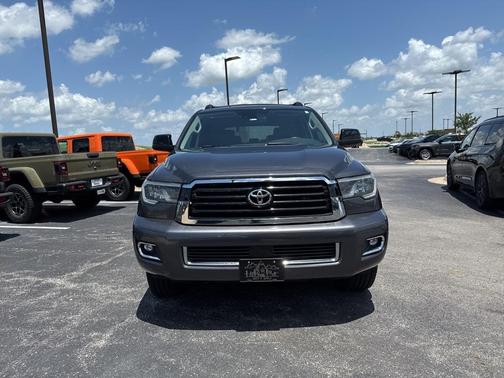 2019 Toyota Sequoia SR5