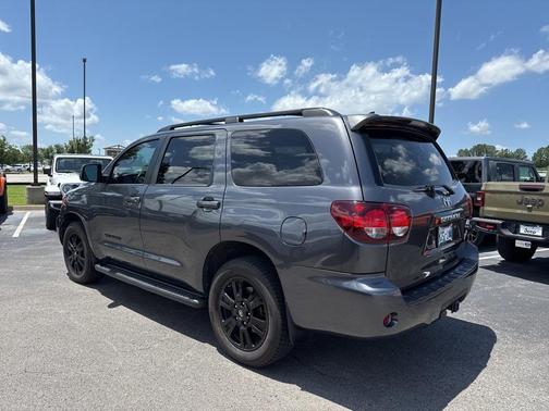 2019 Toyota Sequoia SR5