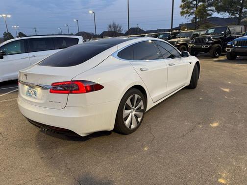 2020 Tesla Model S Long Range