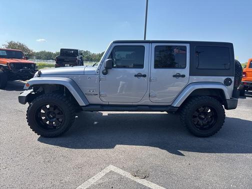 2018 Jeep Wrangler JK Unlimited Sahara