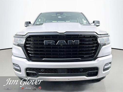 Billet Silver Metallic Clearcoat 2026 RAM 1500 Laramie