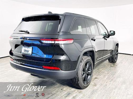 Black 2025 Jeep Grand Cherokee Laredo