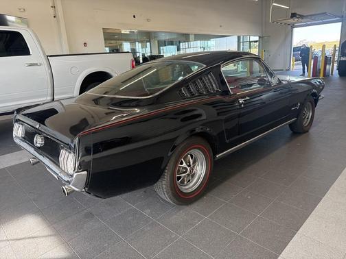 1965 Ford Mustang FASTBACK