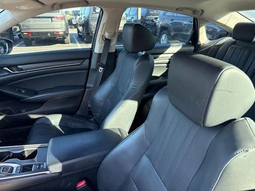 2018 Honda Accord Touring 2.0T