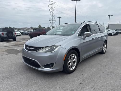 2019 Chrysler Pacifica Limited