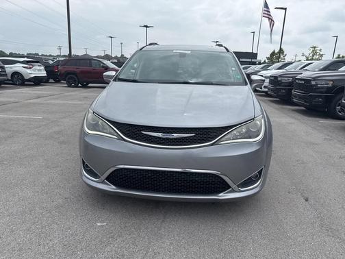 2019 Chrysler Pacifica Limited