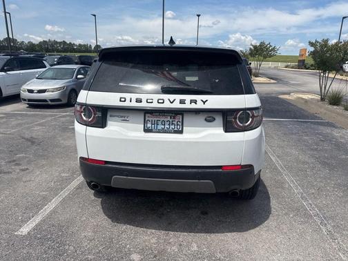 Fuji White 2018 Land Rover Discovery Sport HSE