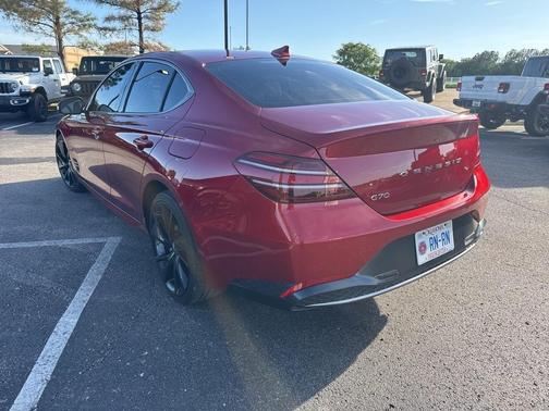 2023 Genesis G70 2.0T