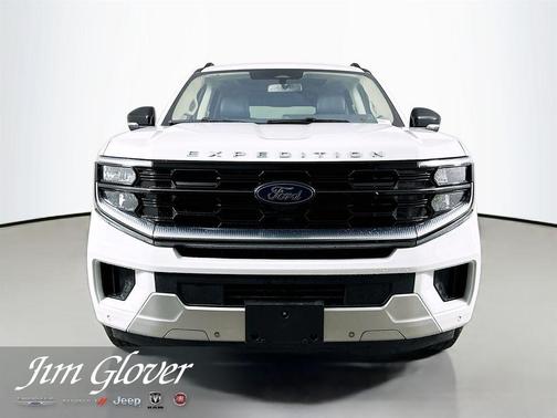 Oxford White 2025 Ford Expedition Max Platinum