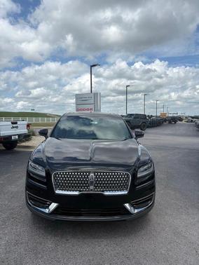 Black Metallic 2019 Lincoln Nautilus Reserve