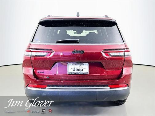 Velvet Red Pearlcoat 2026 Jeep Grand Cherokee L Laredo