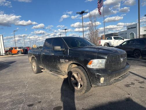 2016 RAM 1500 Tradesman/Express