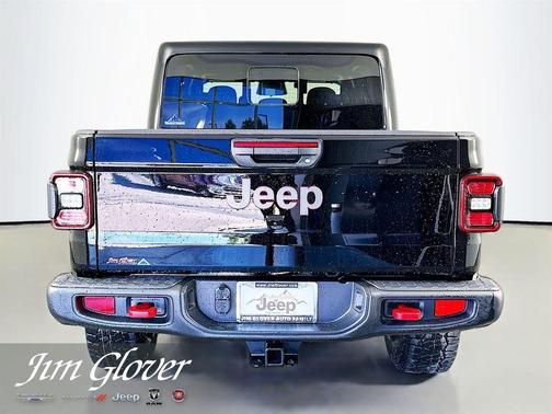 Black Clearcoat 2026 Jeep Gladiator Rubicon