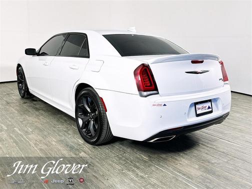 2021 Chrysler 300 S