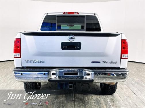 2013 Nissan Titan SV