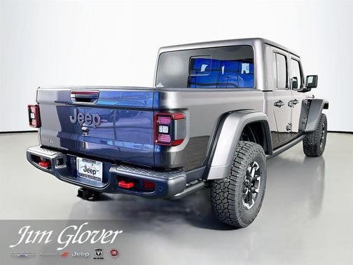 Granite Crystal Clearcoat Metallic 2026 Jeep Gladiator Rubicon