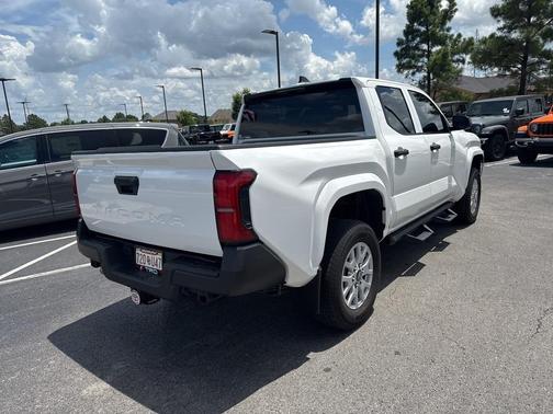 2024 Toyota Tacoma SR