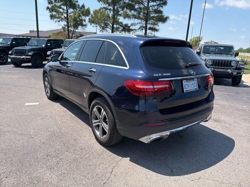 Black 2019 Mercedes-Benz GLC 300 Base 4MATIC