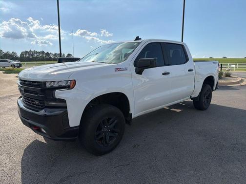 Summit White 2021 Chevrolet Silverado 1500 LT Trail Boss
