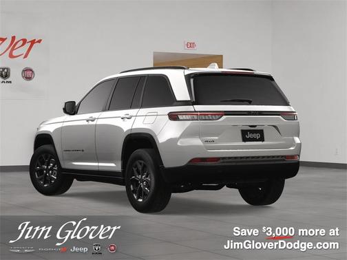 2025 Jeep Grand Cherokee Laredo