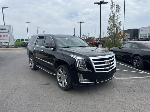 2019 Cadillac Escalade Luxury