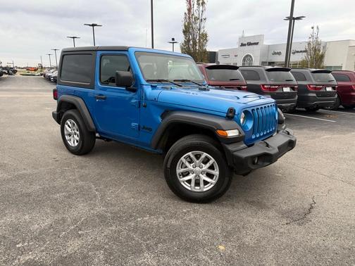 2023 Jeep Wrangler Sport