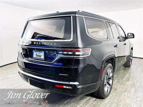 2022 Jeep Grand Wagoneer Series III