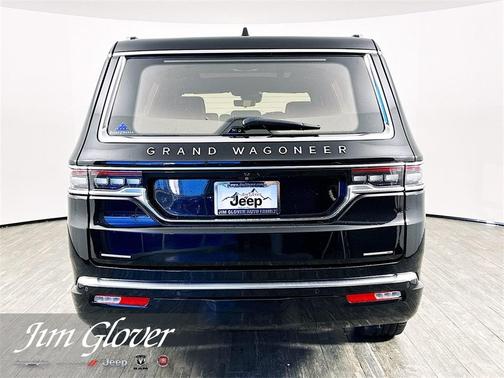 2022 Jeep Grand Wagoneer Series III
