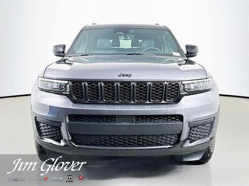 Metallic 2025 Jeep Grand Cherokee L Laredo