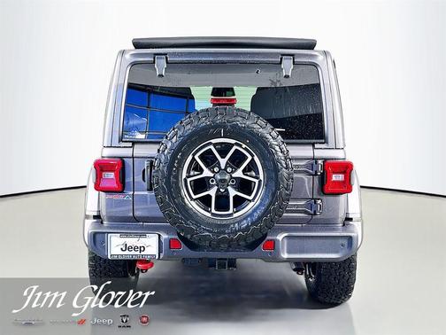 Granite Crystal Clearcoat Metallic 2026 Jeep Wrangler Rubicon