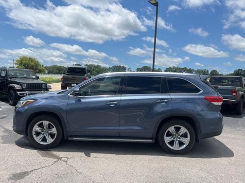 2018 Toyota Highlander Limited