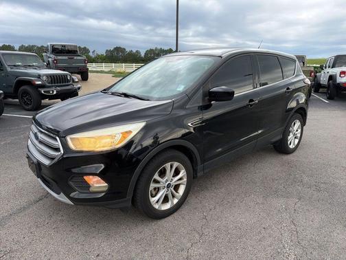Shadow Black 2017 Ford Escape SE