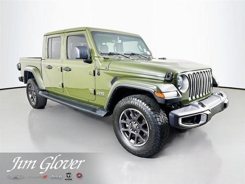 Sarge Green Clearcoat 2021 Jeep Gladiator Overland