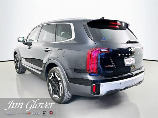 Ebony Black 2024 Kia Telluride S