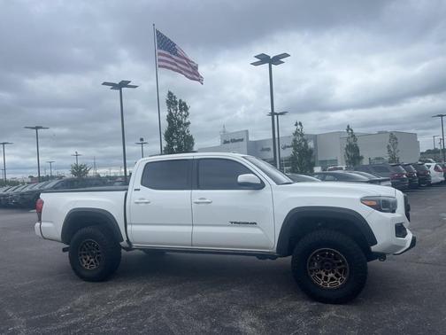 2023 Toyota Tacoma SR5