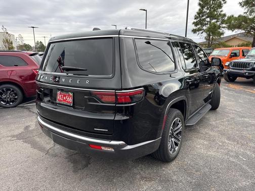 2022 Jeep Wagoneer Series III