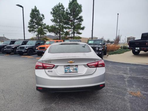 2022 Chevrolet Malibu LT