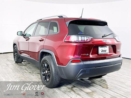 Velvet Red Pearlcoat 2021 Jeep Cherokee Latitude