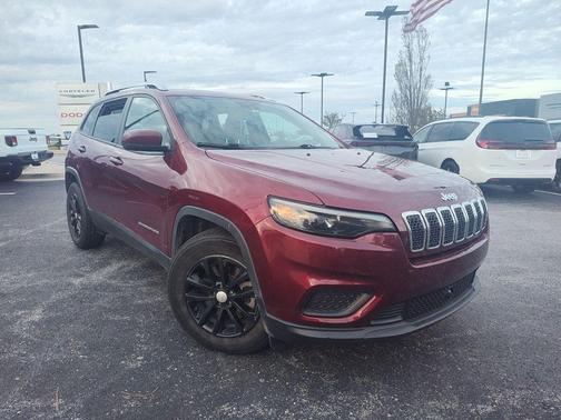 Velvet Red Pearlcoat 2021 Jeep Cherokee Latitude