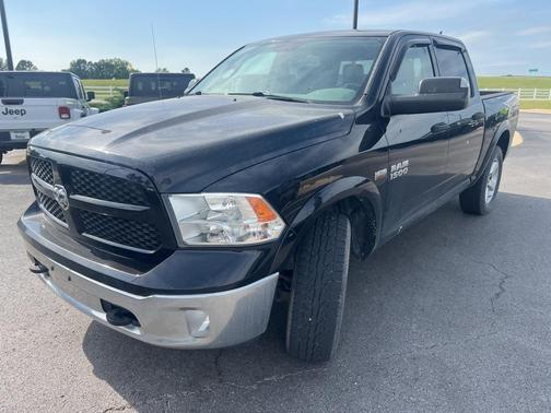 2013 RAM 1500 SLT