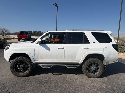 2018 Toyota 4Runner SR5
