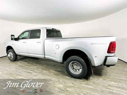 Silver Zynith 2026 RAM 3500 Laramie