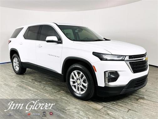 2023 Chevrolet Traverse LS