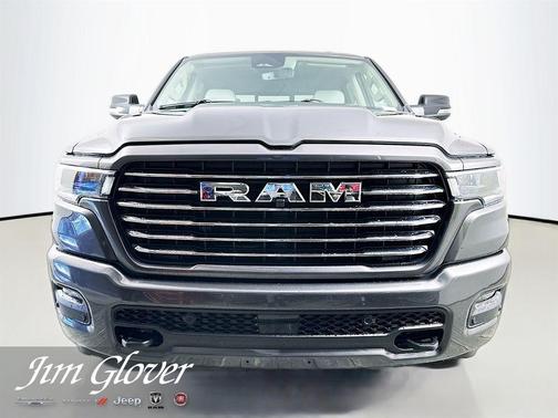 Granite Crystal Clearcoat Metallic 2026 RAM 1500 Laramie